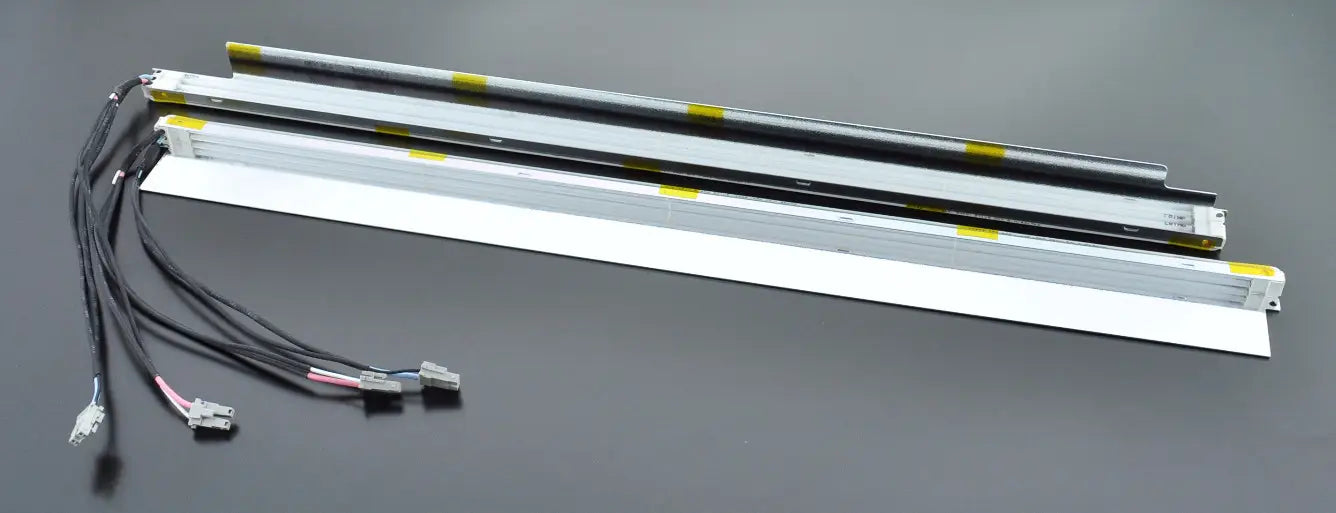 CCFL Backlight Assemblies for 17.0 AUO G170EG01 V.0 (in reflector rail) Dual Lamp with Reflector Rail CCFL Assembly