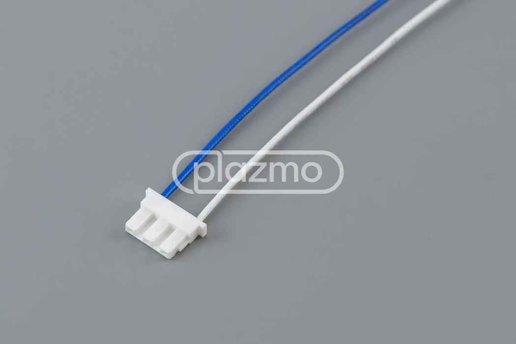 White plastic connector with blue and white wires for led backlight iview pro player kortek ktl062dps01 5 volt
